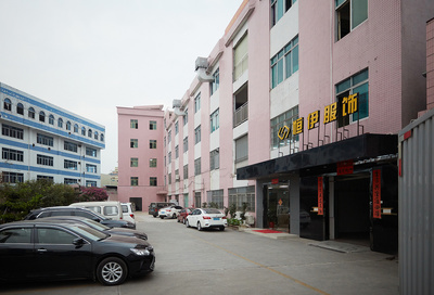 东莞恒伊服饰工厂建筑摄影 专业服装厂企业宣传拍摄上门服务